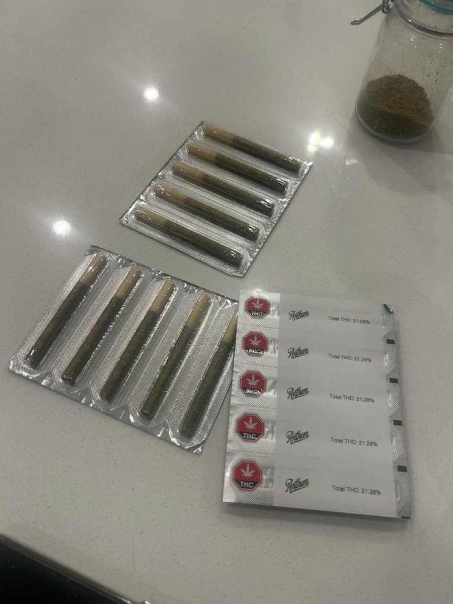 Cannabis Brasil tweet media