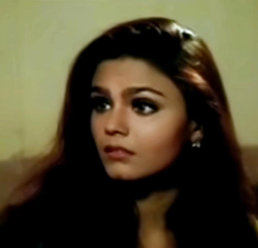 softietales's tweet photo. Prime Rakhi Sawant Mogs This Ugly Creature! https://t.co/2N7MUvhLiF