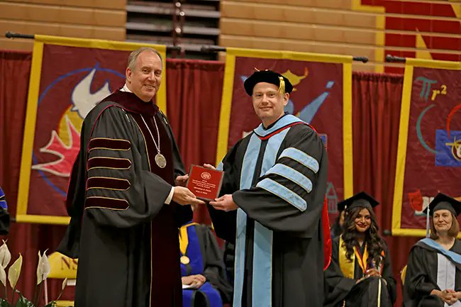 NorthernStateU's tweet photo. Two outstanding faculty members were honored at Spring Commencement! 🎓🏆 Dr. Darci Bultema — NSU Foundation Faculty Excellence Award 🏆 Dr. Christian Pirlet — NSU Outstanding Early Career Faculty Award.
https://t.co/We2ARPRZ8x #GoWolves #NorthernStateU https://t.co/BbafLuNVWA