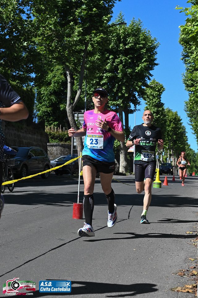 capcarlito's tweet photo. Trofeo dei Falisci 2026 #civitacastellana 41’15 su percorso ondulato e impegnativo. Pb sul percorso migliorato. Stay Strong #iocorroqui #runlovers #zerowatt https://t.co/Wa65mjo9jH