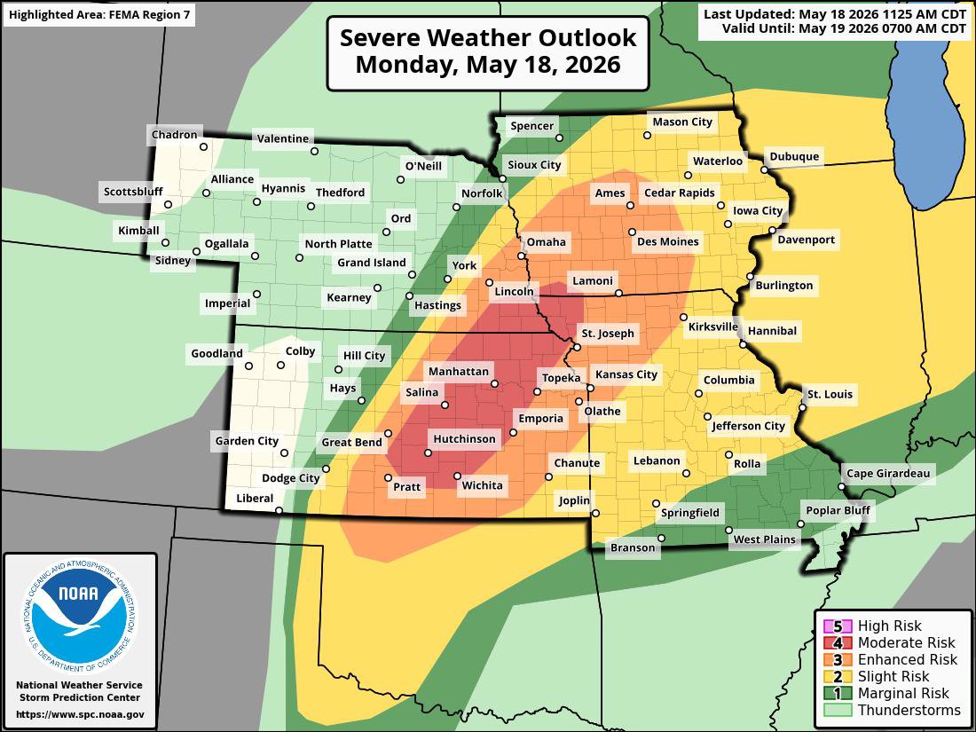 femaregion7's tweet photo. ⚠️Very serious weather expected today in #IA #KS #MO #NE. All hazards possible, including tornadoes. 
⛈️ CLOSELY monitor weather; conditions can change
🏠 Know your safe place day/night
📲 Have multiple ways to get alerts
🐱 Protect pets &amp; vulnerable ppl
#iawx #kswx #mowx #newx https://t.co/wVXFUxD1OH