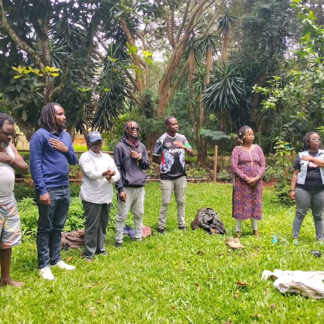 254Leaders's tweet photo. LAND AND ECOLOGICAL JUSTICE NETWORK?

You cannot separate the health of the earth from the health of the people. 
Polluted water, toxic soils, and desecration of forests are violence to Humanity.

We defend ecosystems as we defend our own bodies. https://t.co/gQazehTog9