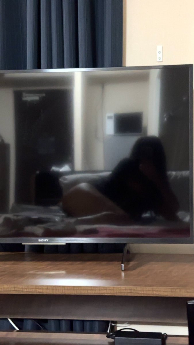 online atm 🫶🏻 tweet media