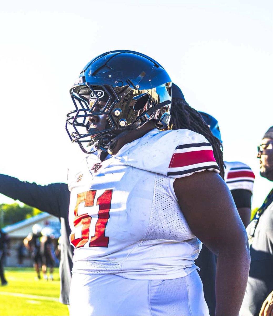 LaDerek Lj Riley tweet media