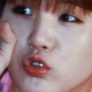 yunkiteef's tweet photo. pout + teef https://t.co/Tng5X0IwQZ