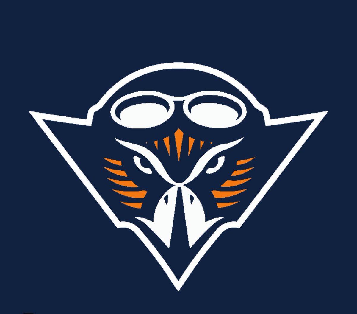 TytanSims45's tweet photo. Blessed to receive an offer from UT Martin!!
@CoachLeno_UTM @UTM_FOOTBALL @Skilojr13 @CoachHarville @DBcoachwms @CoachTaylor51 @CoachBClarkCHHS @ClayTucker56 https://t.co/NLcsOCjGec