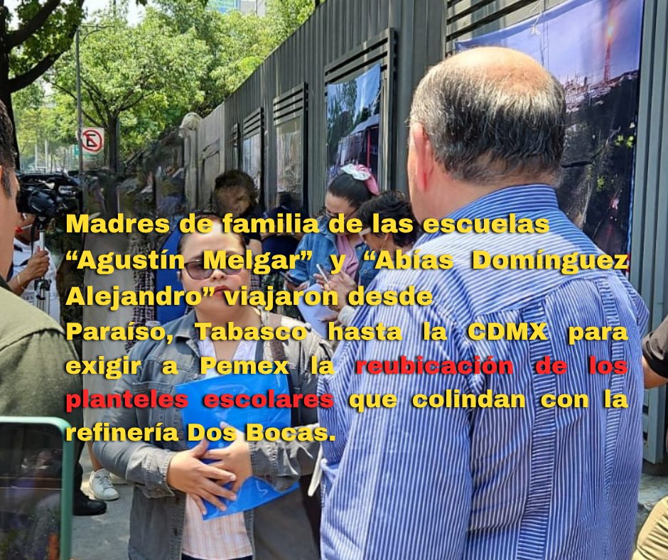 CEMDA's tweet photo. Entre fugas de gas, incendios y contaminación, cientos de niñas y niños continúan asistiendo a clases junto a la refinería Dos Bocas en Paraíso, Tabasco.
Hoy, madres de familia llevaron su exigencia hasta la Torre de Pemex: una ruta clara, transparente y urgente para la reubicación de las escuelas.
La seguridad y el derecho a la educación de las infancias no pueden seguir esperando.
#ReubicaciónYa #DerechosDeLasInfancias

@Pemex  @SEP_mx