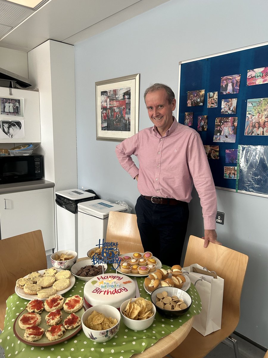 GroveMedical's tweet photo. The Big Boss had a special birthday on Sunday. Hope you enjoyed your cake today. 🎂 Happy Birthday Dr Loughrey 🎉 https://t.co/nKBplINMcc