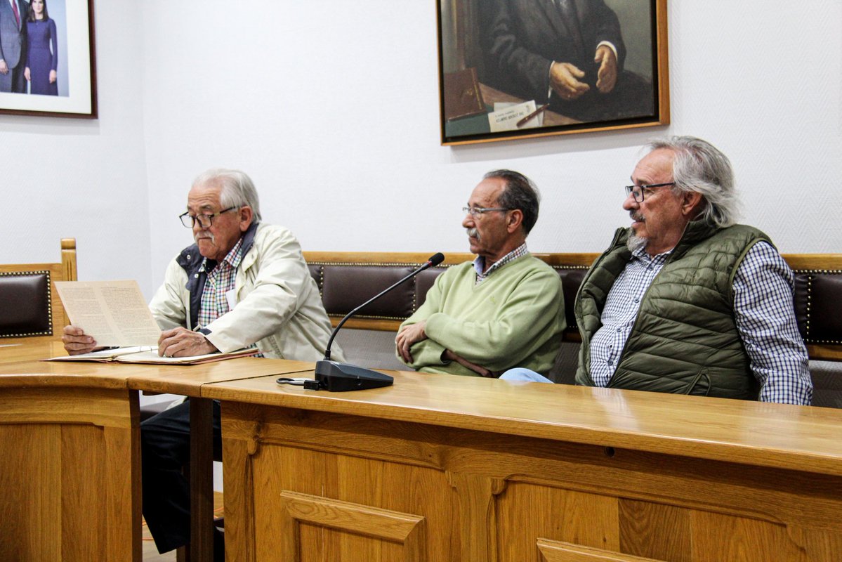 AytoFuensalida's tweet photo. 🏃🏻 El Ayuntamiento va a impulsar la recuperación del histórico Cross del Calzado, una cita que forma parte de la memoria deportiva y social de Fuensalida. https://t.co/MmghfVi86U
