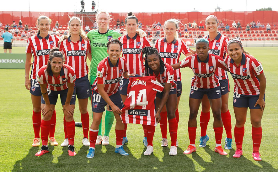 LasColchoneras's tweet photo. El 1 de junio de 2021 vencimos por 4-3 al F.C. Barcelona en un apasionante partido en Alcalá. @EmelyneLaurent  marcó un doblete, los últimos goles que marcó en el equipo. @Amanda6sb abrió el marcador y @deynac18 lo cerró https://t.co/iYfKKDrOBf