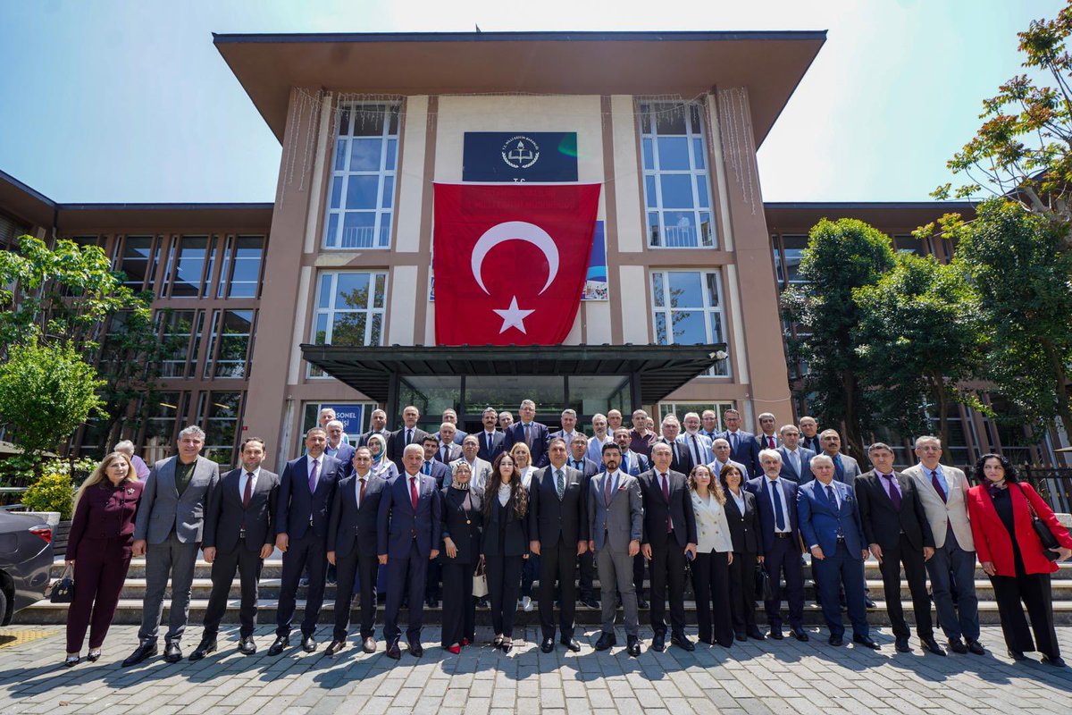 MEB Hayat Boyu Öğrenme Genel Müdürlüğü tweet media