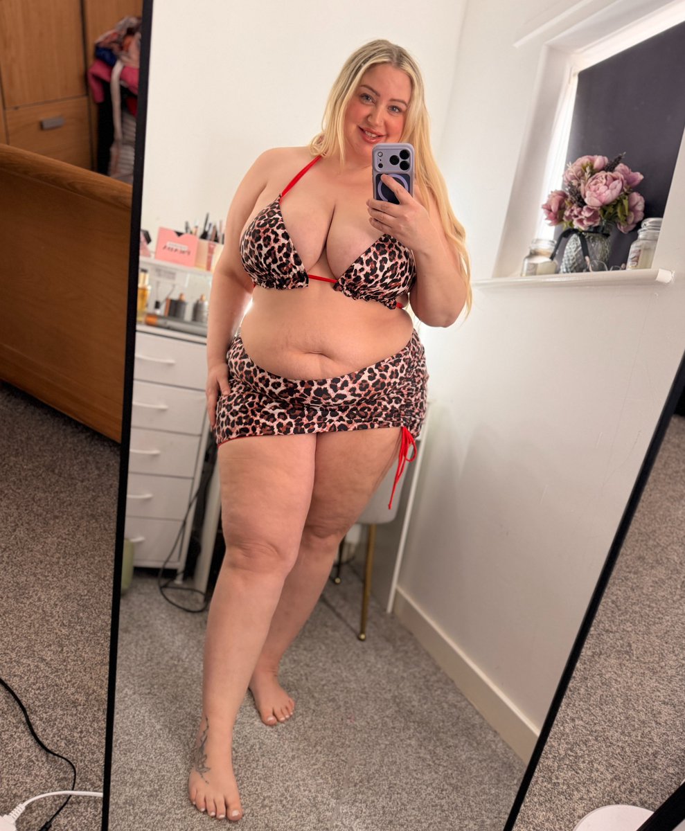Bex Monroe tweet media