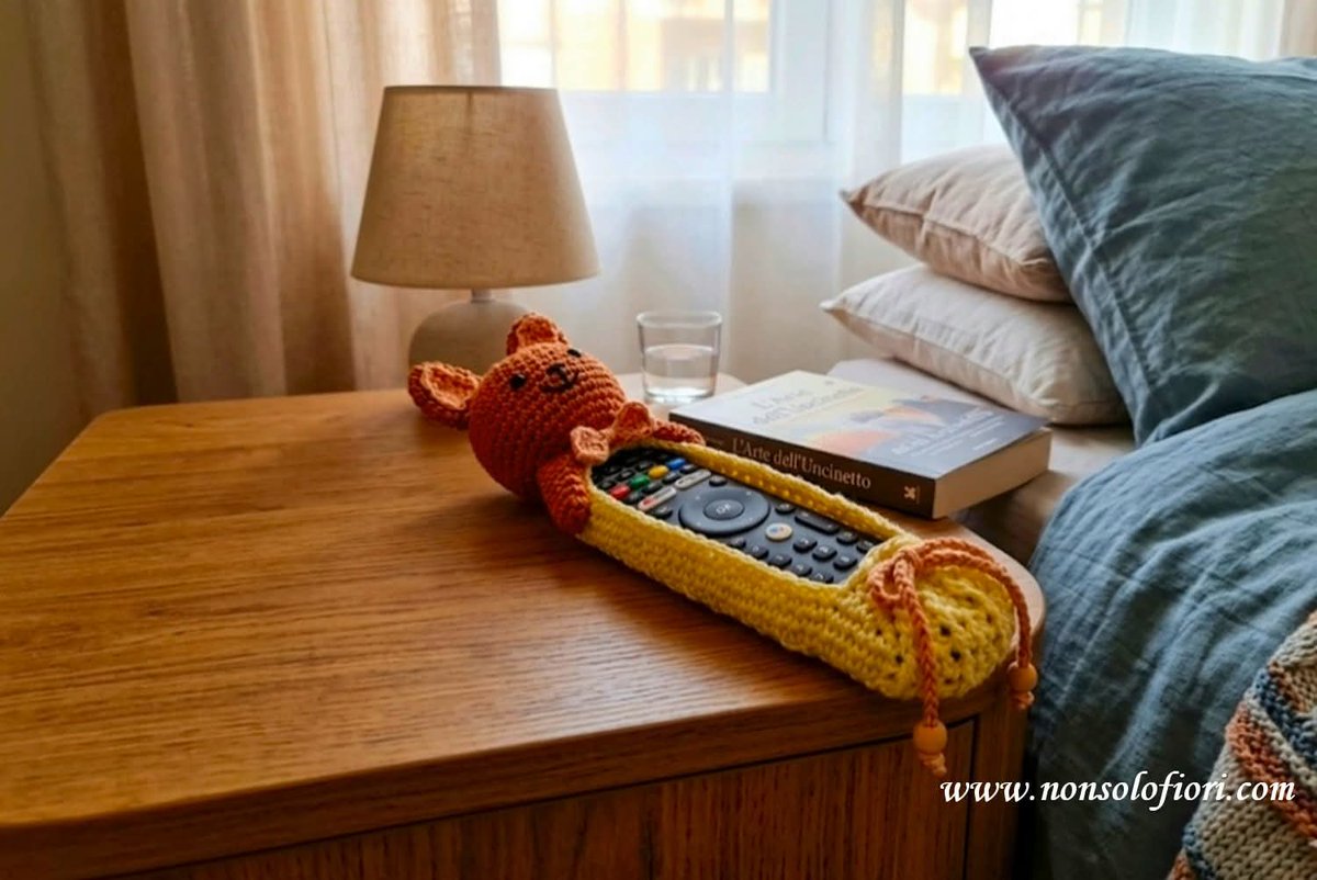 Mary2764's tweet photo. Custodia telecomando Amigurumi Vlog Slow Living https://t.co/sWdQumcfa6 #accessories #custodia #amigurumi #crochet #crochetvlog #vlog #slowliving #custodiatelecomando https://t.co/tJCX7MD6fb