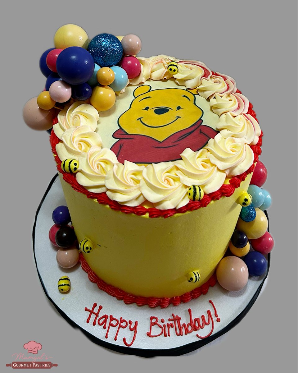 Mumzels's tweet photo. Since his birth, we’ve only missed one birthday cake and I’m sooooo grateful that mothers trust our business with their children’s celebrations. 

Once you’re locked in with us, you’re locked in forever…even outside of business. 😂

Order yours here: https://t.co/trs1yQAX9H https://t.co/Gqv8ViZHr4