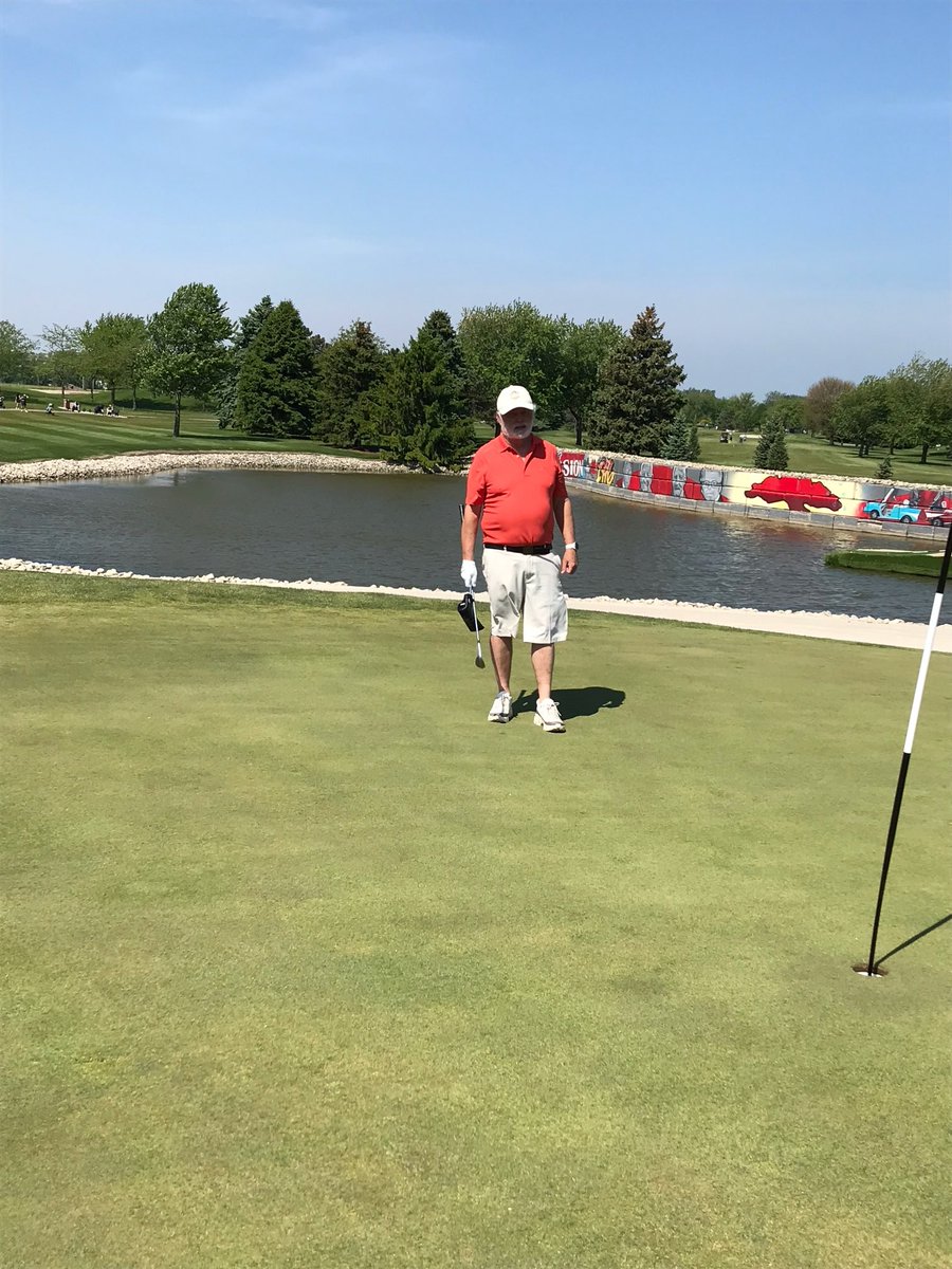 AlMacIntyre1's tweet photo. No better way to celebrate Queen Victoria’s birthday than a game on the links https://t.co/FwV4k79v1C