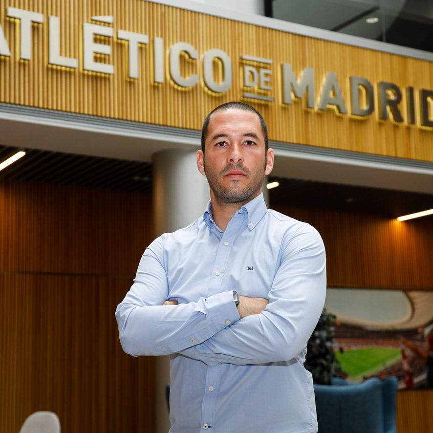 LasColchoneras's tweet photo. También cumple años @OscarFerno

Fue nuestro entrenador entre julio de 2021 y diciembre de 2022.

¡¡Felicidades!! https://t.co/axJEJlGebr