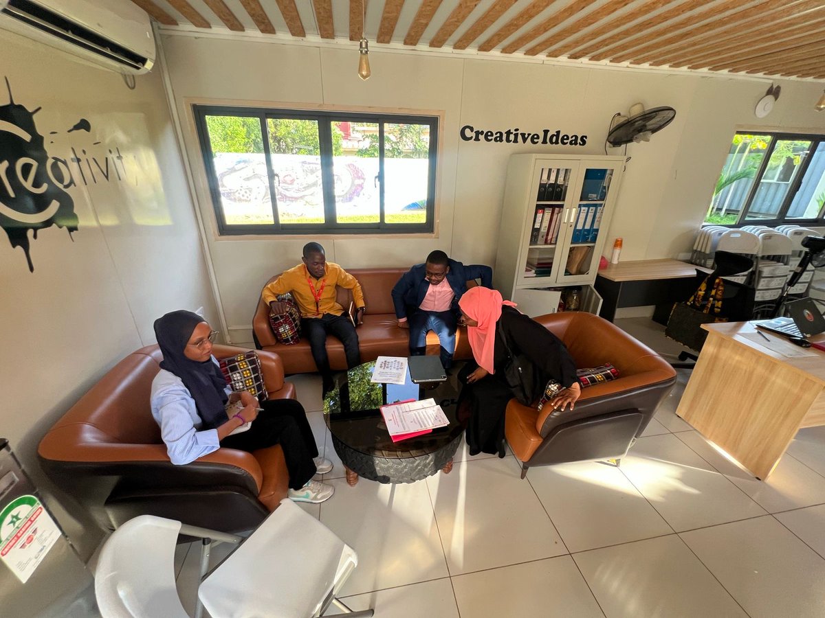 iome254's tweet photo. We were honored to host Hon. Patrick Mwavula Mbelle, MCA for Bamburi Ward, alongside Dr. Mariam Swaleh from TUM for meaningful discussions around youth skills development and community opportunities.

#YouthEmpowerment #SkillsDevelopment #IOMe254 #Mombasa https://t.co/lmq6zht95G