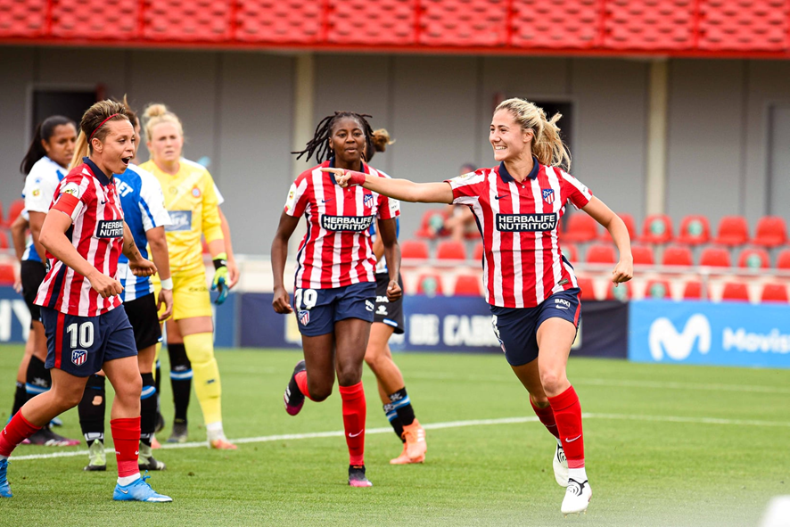 LasColchoneras's tweet photo. El 5 de junio de 2021 debutó @Carmeen_as11 con el primer equipo, lo hizo marcando un gol ante el Espanyol. También marcó un gol Laia Aleixandri https://t.co/BGP9tgWDs8