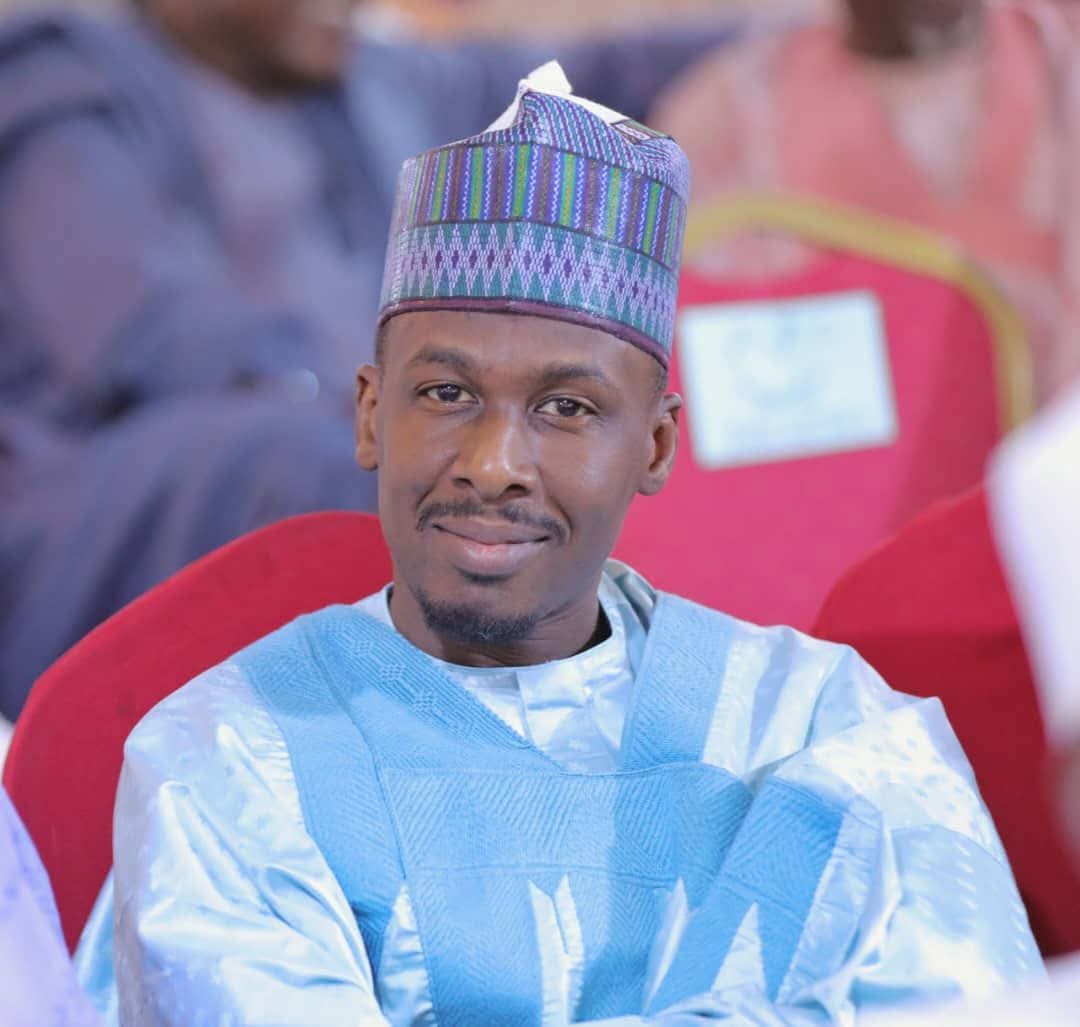 liman_monguno's tweet photo. #Engr. Bababe: The Man with a Pure Heart and Kindness;

Engr. Adam Bukar Bababe is known for more than his title. What stands out most is his heart. 

He treats people with respect, listens without pride, and helps without expecting anything back. In a world where kindness is rar https://t.co/1xIv40zgpJ