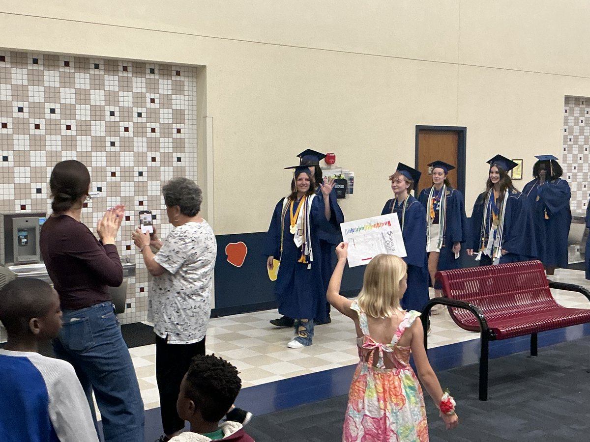 MSDDecatur's tweet photo. We had an amazing morning as the Decatur Central Class of 2026 visited schools across the district for the 2nd annual grad walk! Here is a sneak peek of some phots! A full video will be published Tuesday including the DTSE walk taking place tomorrow morning. #DecaturProud https://t.co/ECjT4Qqewx