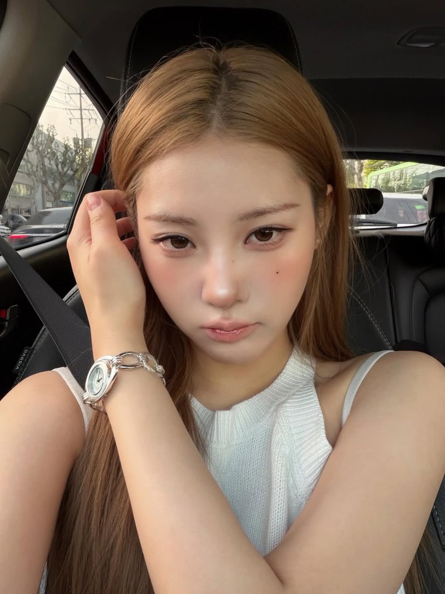 purki_p's tweet photo. Chaein IG update 

#PURPLE_KISS #CHAEIN https://t.co/mBJbIMfiia