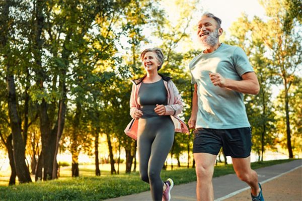 Frisch_Ortho's tweet photo. Running after joint replacement is possible—but only with the right plan. 
Recovery, strength, and a gradual return are key to getting back safely. #NicholasFrischMD #frischortho #hipsurgeon #HipReplacement #KneeReplacement https://t.co/9GaHBZfTzM https://t.co/1RLd4GgUWx