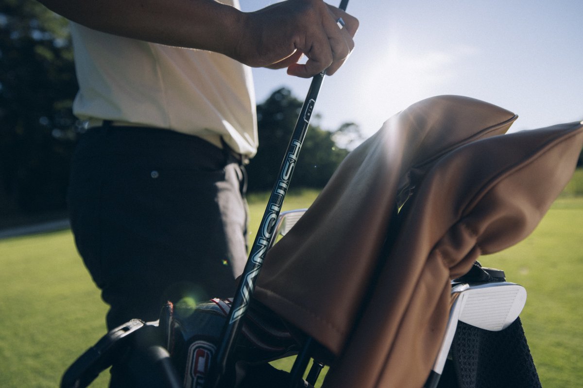 Mitsubishi Golf tweet media