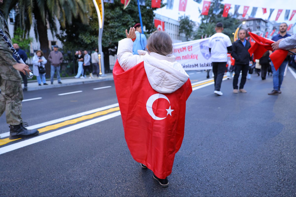 samsunbsb's tweet photo. 19 Mayıs ruhu nesilden nesile…❤️🤍
#19Mayıs1919 https://t.co/dfE1SpFzIj