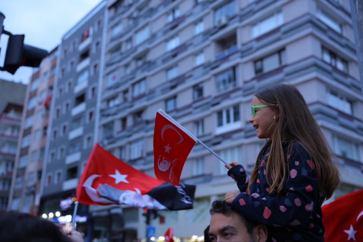 samsunbsb's tweet photo. 19 Mayıs ruhu nesilden nesile…❤️🤍
#19Mayıs1919 https://t.co/dfE1SpFzIj