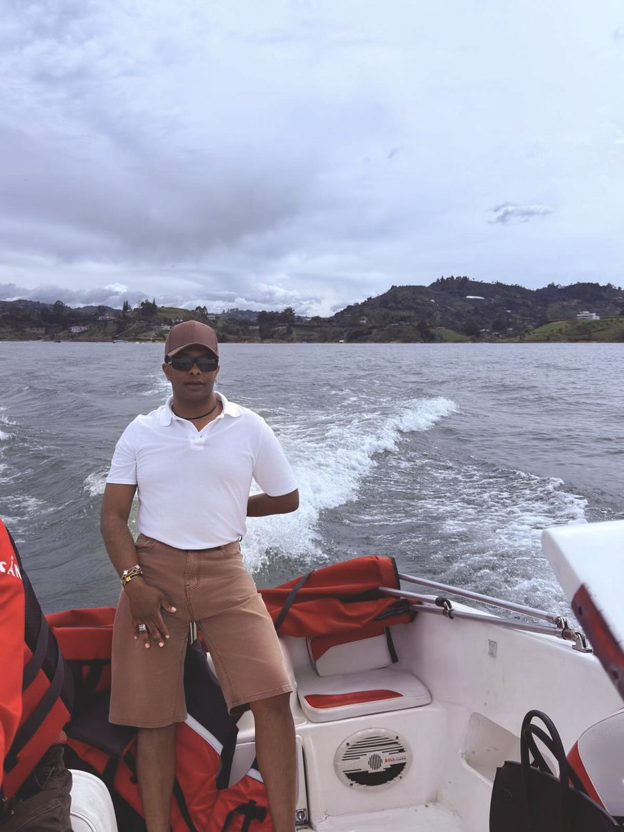 JordanVicBrown's tweet photo. https://t.co/SQQxKY51gV 🎯

#JordanVictorBrown #JVB #Travel #Fashion https://t.co/sqKF8S7E4q