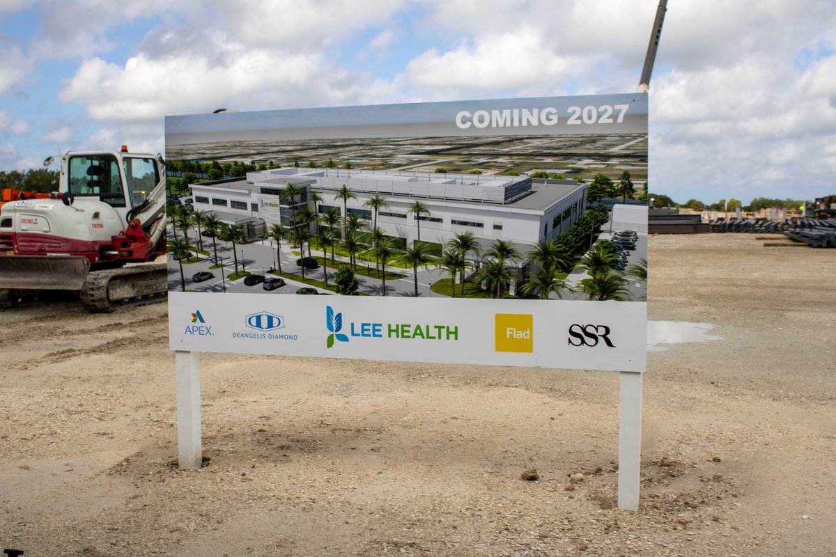 Lee_Health's tweet photo. Today marked an exciting step forward for healthcare in Cape Coral. 🩺

Lee Health officially broke ground on a new 100,000-square-foot center facility along Veterans Parkway that will expand access to care and bring more services closer to home for the Cape Coral community. 💙 https://t.co/7bg3KPiHwh