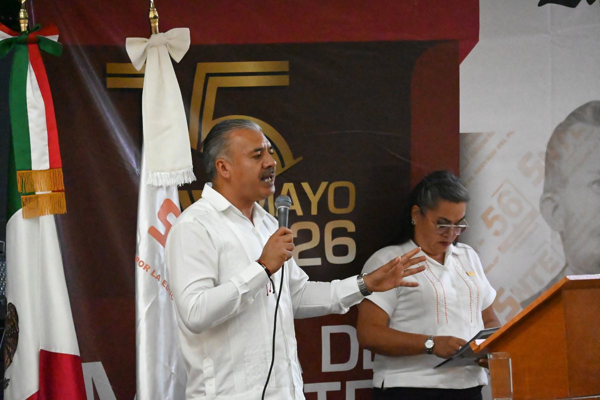 SNTE56Veracruz's tweet photo. LA SECCIÓN 56 DEL SNTE RECONOCE LA VOCACIÓN Y TRAYECTORIA DE 458 AGREMIADOS POR 30, 40 Y MÁS DE 40 AÑOS DE SERVICIO DOCENTE

Nota completa:
https://t.co/npKqG70pBH

#𝙎𝙤𝙮𝙎𝙉𝙏𝙀56 🟠 
#𝗟𝗮𝗨𝗻𝗶𝗱𝗮𝗱𝗡𝘂𝗲𝘀𝘁𝗿𝗮𝗙𝗼𝗿𝘁𝗮𝗹𝗲𝘇𝗮 ✅ https://t.co/b9TNqIgIoP