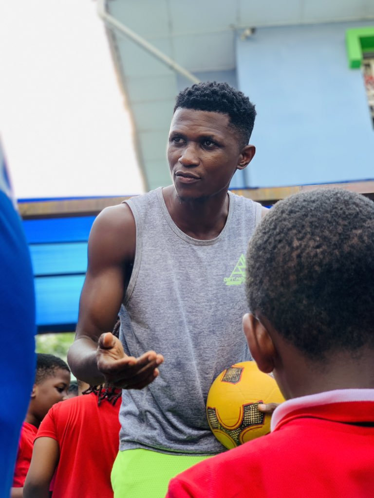 Ball boy🤍⚽️ tweet media