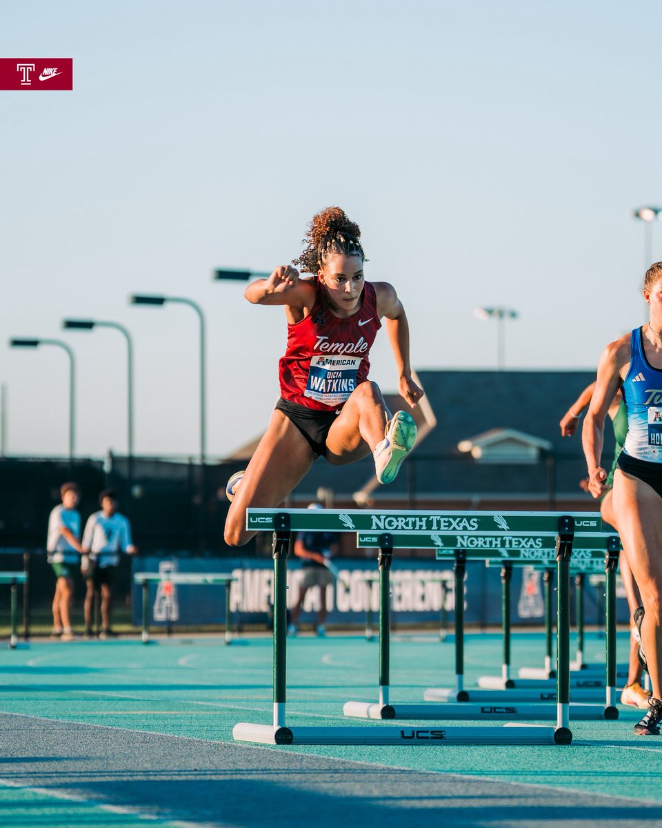 OwlsXCTnF's tweet photo. Through the lens of the American Conference Championships

#GoOwls🦉 https://t.co/yoCtLIab38