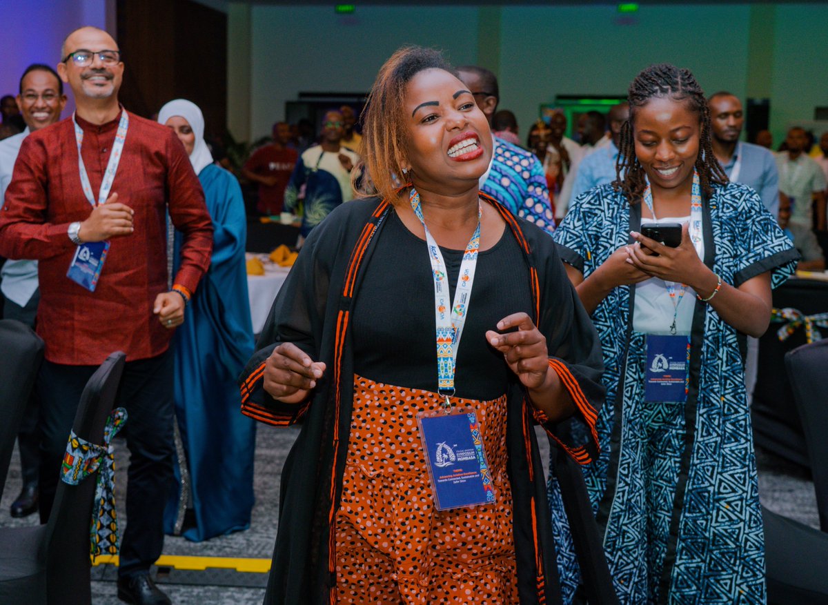 EACCASSOA's tweet photo. The 7th EAC Aviation Symposium Gala Dinner brought the aviation community together in celebration. Graced by Ms. Teresia Mbaika, CBS, @SDAAD_ke, it also marked the launch of the Aviation Excellence Awards by @CAA_Kenya, celebrating excellence in aviation.
#AviationExcellence https://t.co/btzV5iP4KF
