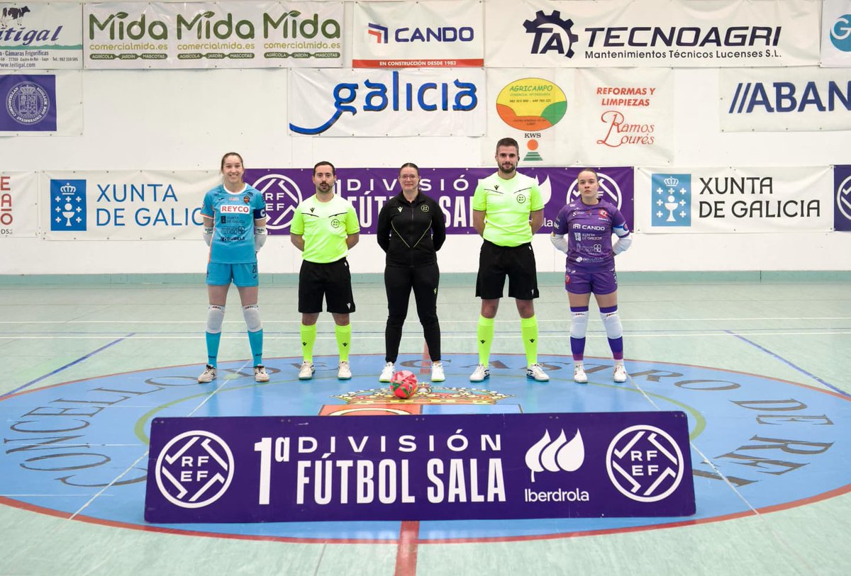CTAFSdaRFGF's tweet photo. ⚽𝗣𝗔𝗥𝗧𝗜𝗗𝗢𝗦 𝗦𝗘𝗠𝗔𝗡𝗔 𝗱𝗼 𝟭𝟭 𝗱𝗲 𝗠𝗔𝗜𝗢 𝗮𝗼 𝟭𝟳 𝗱𝗲 𝗠𝗔𝗜𝗢⚽

Partido #1ªdivisión_feminino_iberdrola_fs
⚽ FSF Castro Bloques Cando vs Reyco Burela FS
👉Adrián García ,Manuel Castro e Eva López

📸@cogafs_

#tempada25_26 https://t.co/0G8RHNSWnj