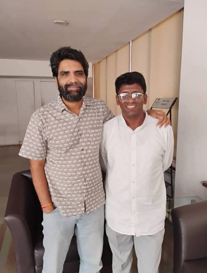 Satyabratadas_'s tweet photo. Happy Birthday to my mentor, Manish bhai! 🎂 Your guidance, wisdom, and dedication to public service inspire me every day. Thank you for showing the right path. Wishing you great health, strength, and many more years to serve the people. 🙏 https://t.co/rcjcrdy0KQ