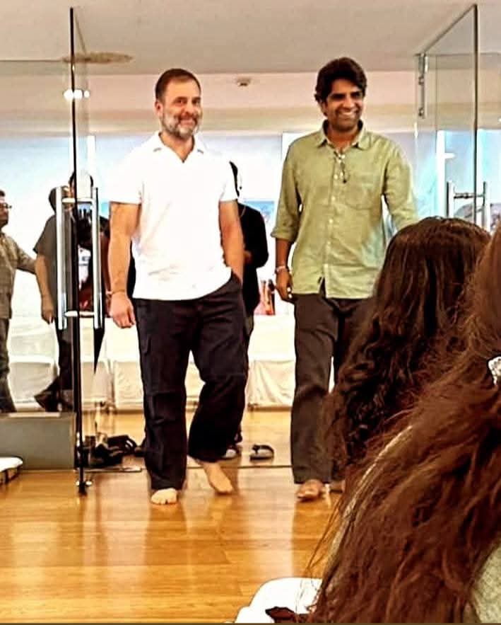 Satyabratadas_'s tweet photo. Happy Birthday to my mentor, Manish bhai! 🎂 Your guidance, wisdom, and dedication to public service inspire me every day. Thank you for showing the right path. Wishing you great health, strength, and many more years to serve the people. 🙏 https://t.co/rcjcrdy0KQ