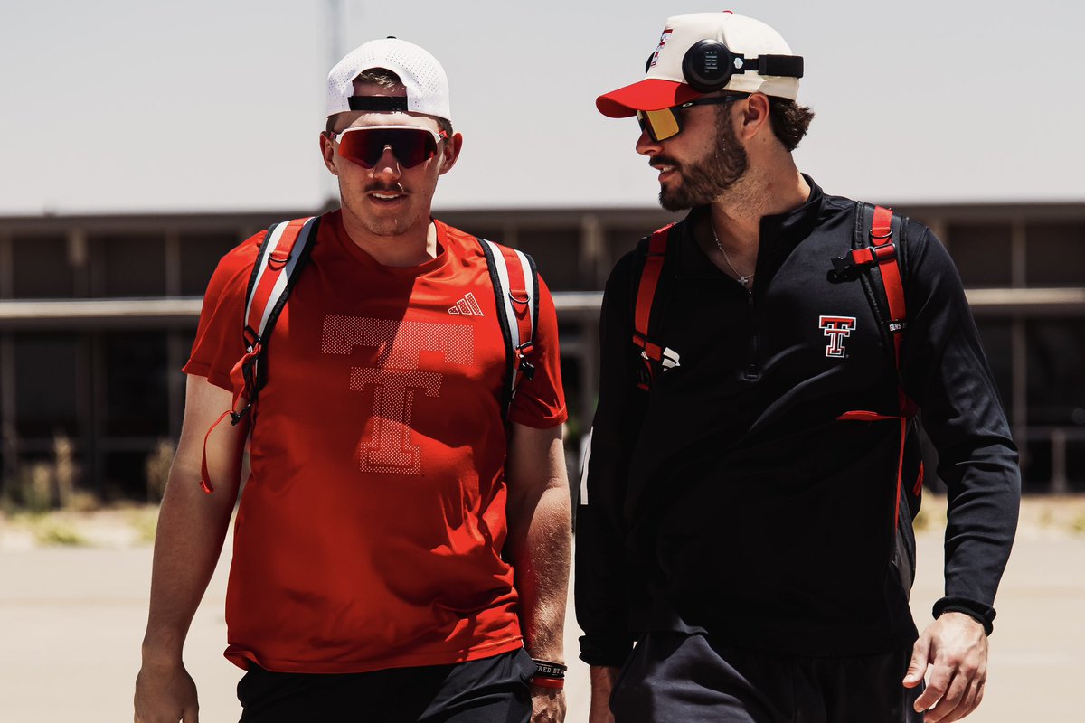 TTU_Baseball's tweet photo. Guns Up and Wheels Up to Arizona 🌵 https://t.co/tIdoMIMdRs