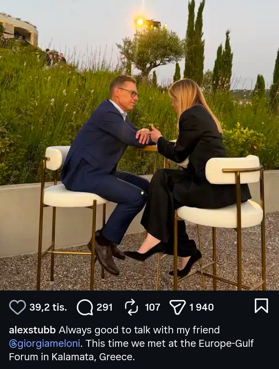 StefanFrancisci's tweet photo. Are they dating? https://t.co/GLJnZaUaGt