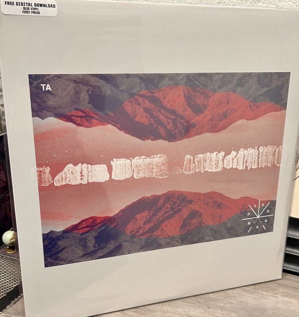 Hank_Or_Man's tweet photo. I rimorsi del lunedì sera...

[Touché amoré - Amends
Dall'album 'Parting the Sea berween brightness and me']

https://t.co/CJtN0XZUYh https://t.co/oib1XwcH8D