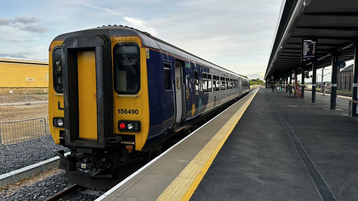 IC_HST's tweet photo. First one out of P6 at Darlington for me, red pen out ✍️ https://t.co/Dpkr6MsKqE