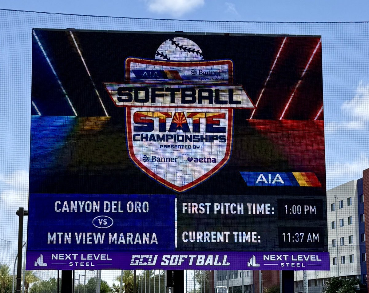 AZPreps365Andy's tweet photo. 5A Championship: No 4 Canyon del Oro vs. No 2 Mountain View at GCU. #azpreps365 https://t.co/n9ckE9XWQ2