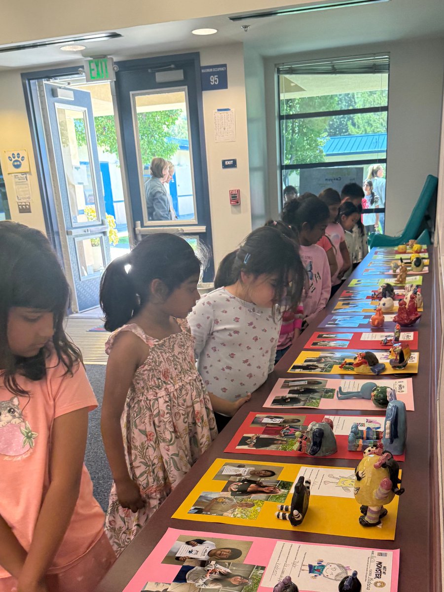SRVUSD1's tweet photo. Monster Mash! 👾
Bollinger Canyon 1st graders designed their own monsters—and Cal High ceramics students brought them to life in 3D!
The big reveal? Pure  magic as students met their creations and connected with the artists behind them. 🎨✨ #WeAreSRVUSD https://t.co/8CamjYklr3