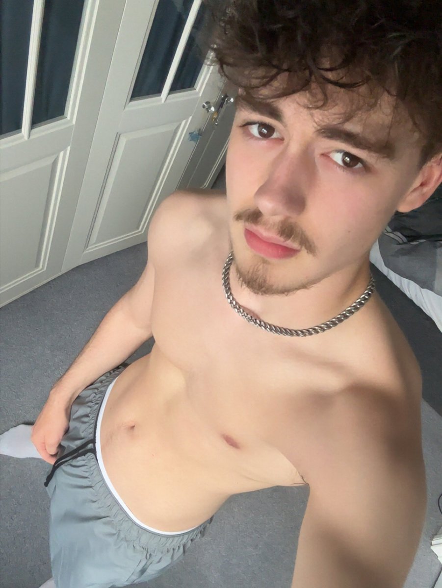 Alex Till tweet media