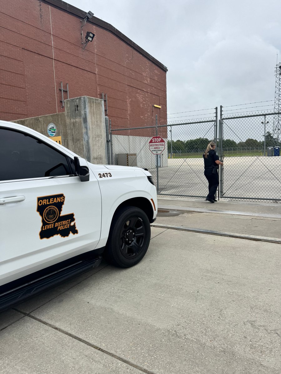SLFPAE's tweet photo. Flood protection does not stop at engineering. Ride along with Orleans Levee Police District Officer Rylee Daniels as she patrols Lakeshore Dr, nearby neighborhoods, pump station checks, and flies her drone to patrol the area.

#lagov https://t.co/9XXYRqqNyu