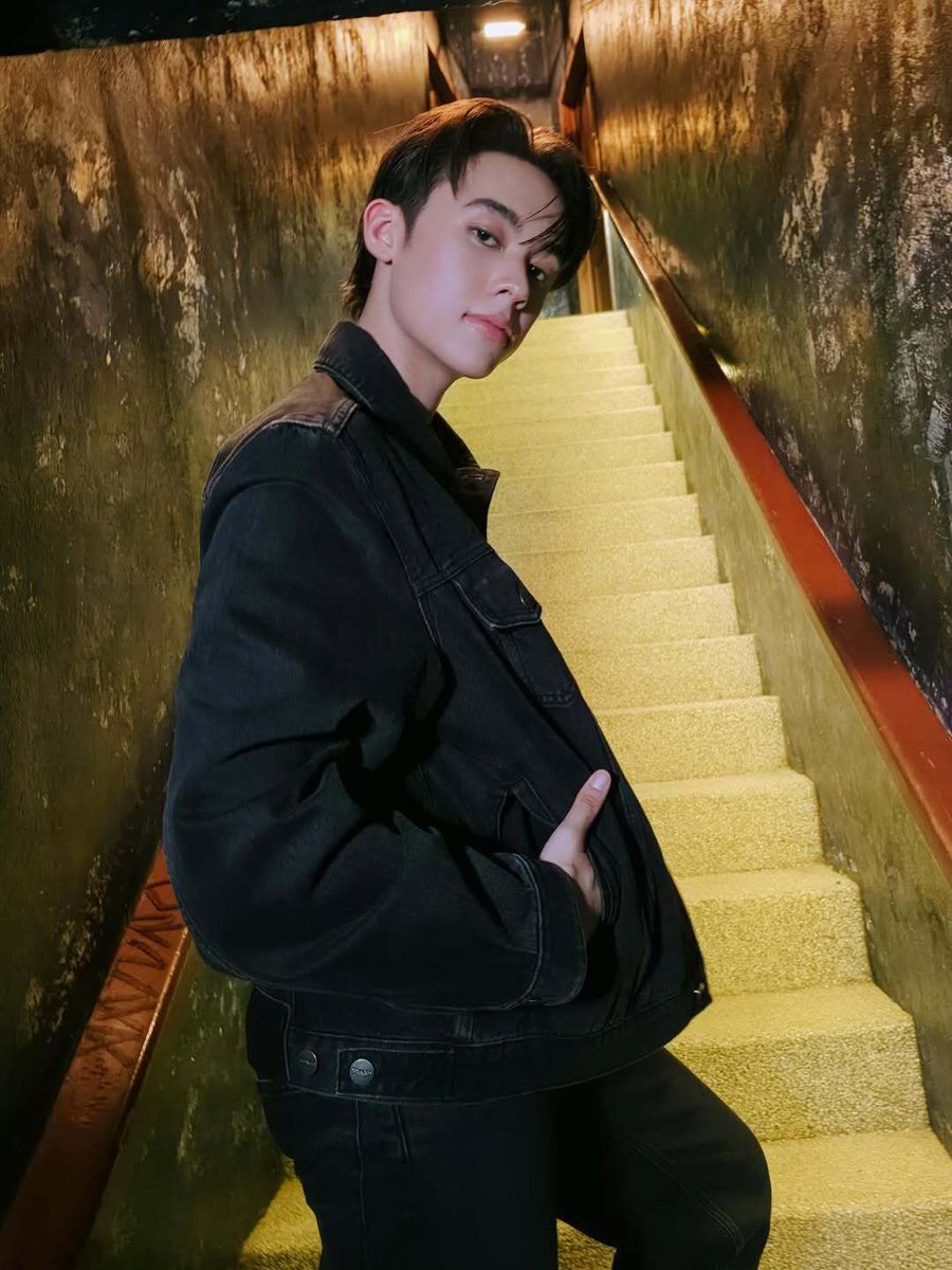 BoysLoveInsider's tweet photo. GMMTV Signs Anthony Buisseret, Ing Asavanund, Geno Matas, &amp; Prom kcy 

https://t.co/eAkrsk1jjZ 

#GMMTV #AnthonyBuisseret #IngAsavanund #GenoMatas #Promkcy https://t.co/EiFChGFRMI