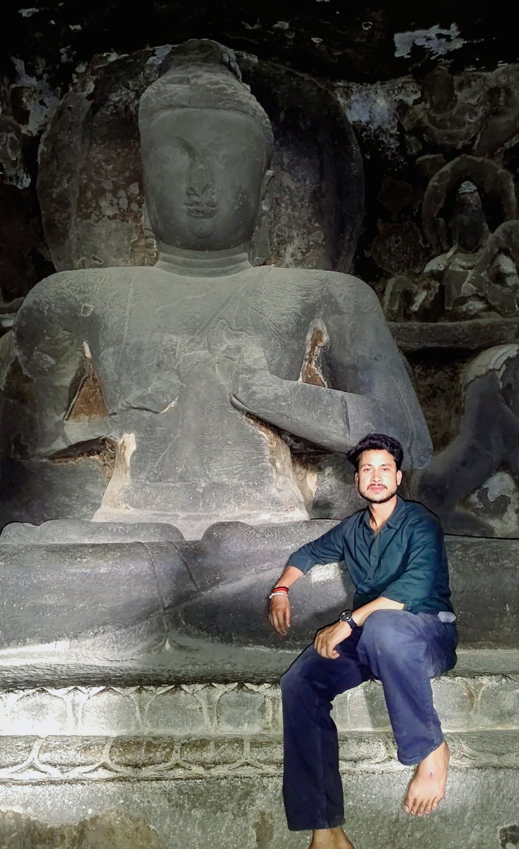 _voice___'s tweet photo. इक्ष्वाकु वंश में जन्मे क्षत्रिय कुल गौरव भगवान गौतमबुद्ध 🙏 
#buddha https://t.co/hAyG6Xuhls