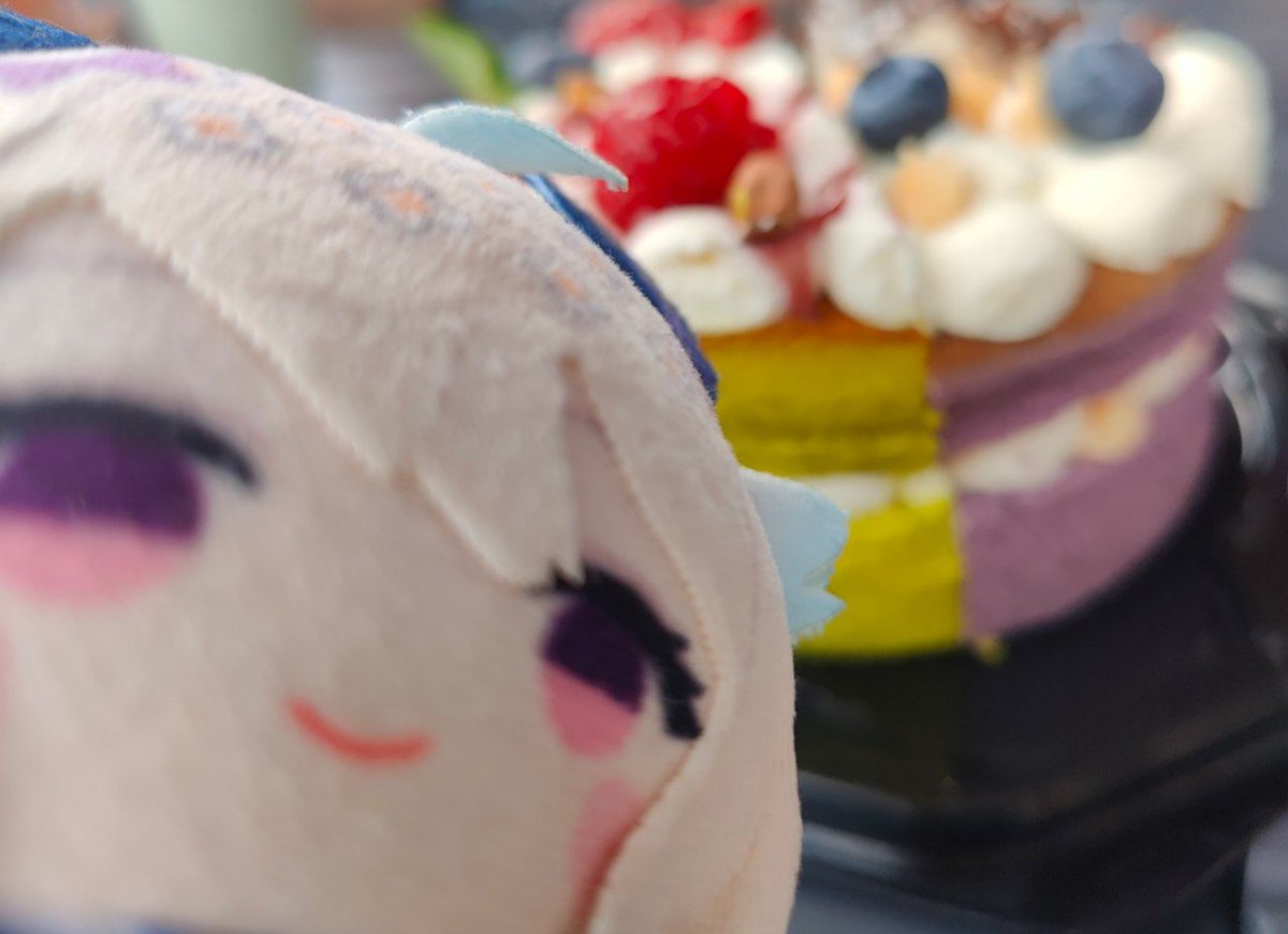 kaoch1sa's tweet photo. sweet cute cake and the Babus #boennappetit #millieparfait https://t.co/ryqmGoAMgg