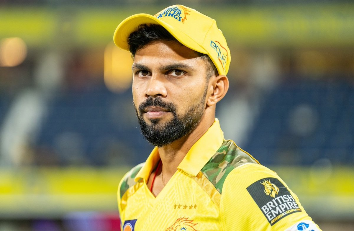 Mahi_Patel_07's tweet photo. Powerplay story of CSK vs SRH:

1st Over: “Sanju, you attack.”
2nd Over: “Sanju, keep hitting bro, I’ll just take singles.”
3rd Over: “Okay Sanju, your turn again.” Sanju gets out.
4th Over: “Urvil, now you attack.”
5th Over: Urvil gets out. “Alright, I’ll continue taking singles.”
6th Over: “Karthik, you hit now. I’ll do the tuk-tuk batting.”

Powerplay ends with Ruturaj Gaikwad on 9*(11) while everyone else was batting at a strike rate of 200, and Ruturaj was busy doing tuk-tuk batting.

Bro, if you only want to play slow in the powerplay, then how will the team win? Why not bat at No.3 or No.4 instead? That would help both you and the team.